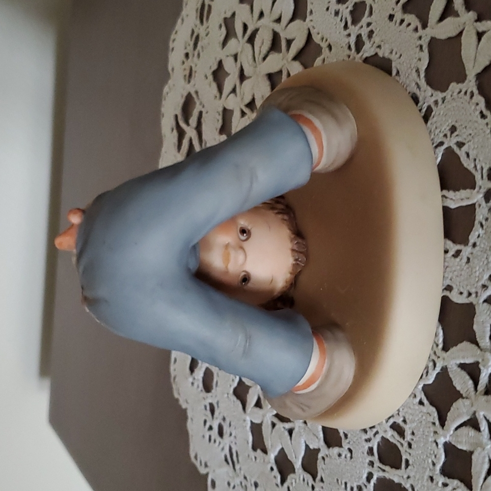 Enesco Memories of Yesterday Figurine 1989 #523240